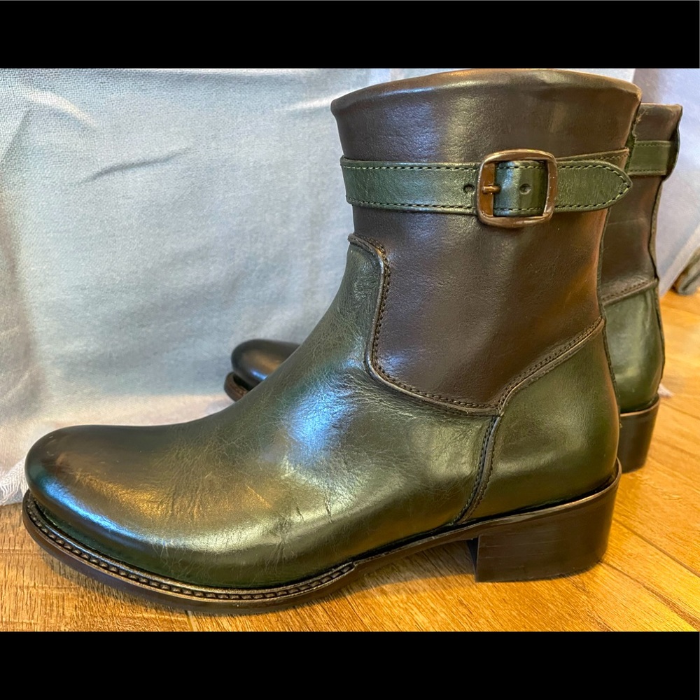 Brand New Ron White Moto Boots